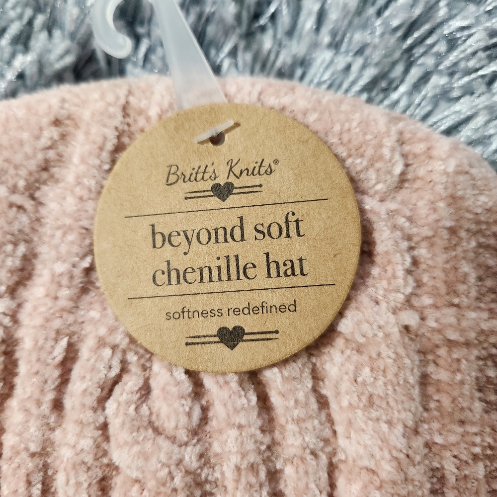 Britt's Knits Blush Pink Beyond Soft Chenille Sherpa Lined Hat - Picture 4 of 8